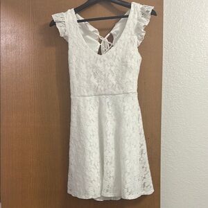 Elegant White Lace Dress